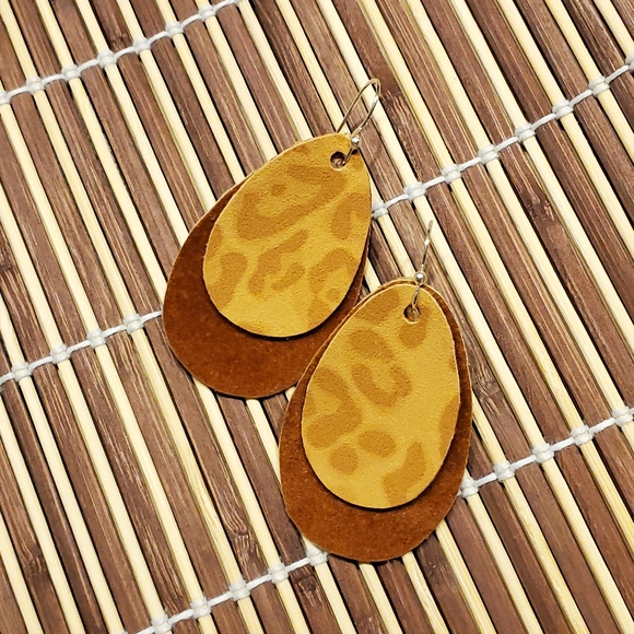 HANDMADE Leopard print double layer faux suede earrings!! - Picture 3 of 5